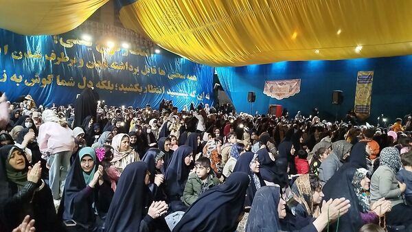 نیمه شعبان در نورآباد؛ شبی پر از شادی و امید