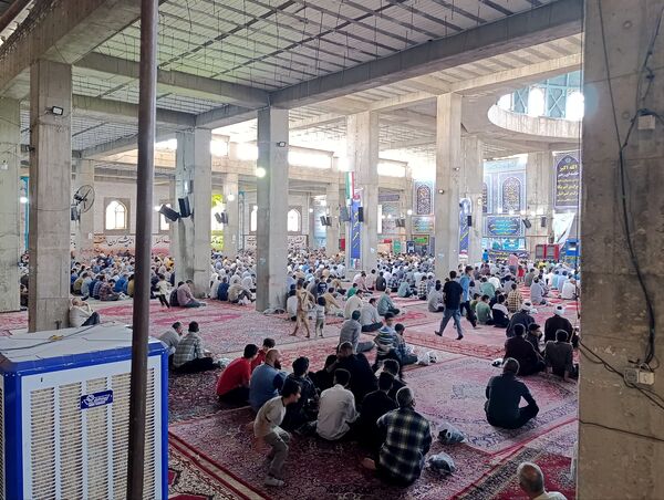 نماز عبادی سیاسی جمعه همزمان باهفته وحدت درنیشابور