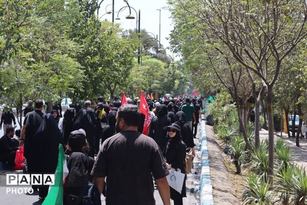 جاماندگانِ همیشه همراه؛ طنین فریاد «لبیک یا حسین» در مسیرهای عاشقی