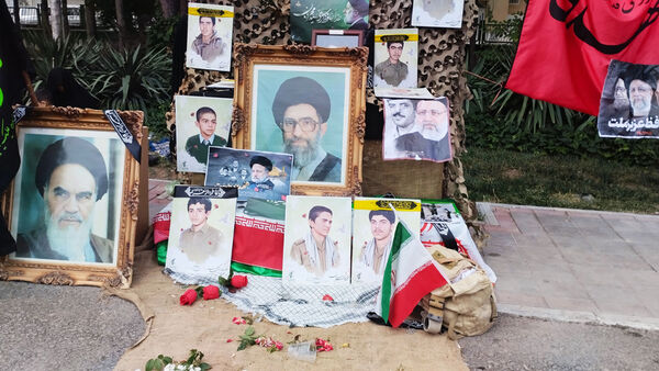 اندوه و حزن دانش‌آموزان از شهادت خادمان ملت