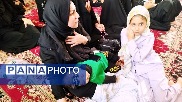 مراسم شیرخوارگان حسینی در شهرستان ایلام