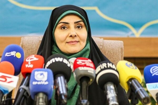 تاکید وزیر راه و شهرسازی بر تسهیل مجوزها برای فعالان اقتصادی