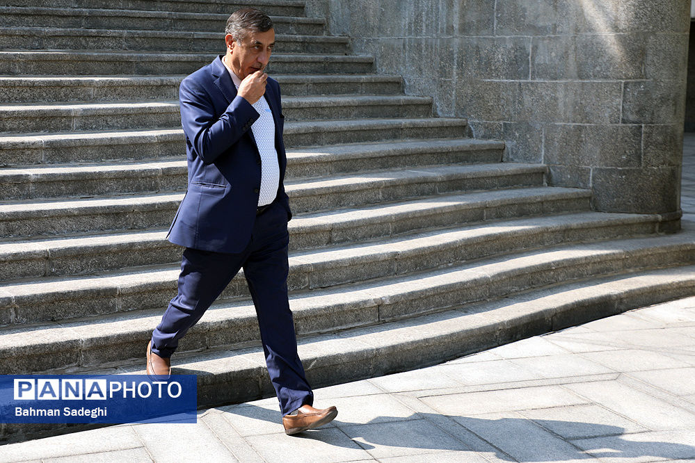 آغاز طرح استفاده از ۲۷ هزار تاکسی و موتورسیکلت برقی در تهران