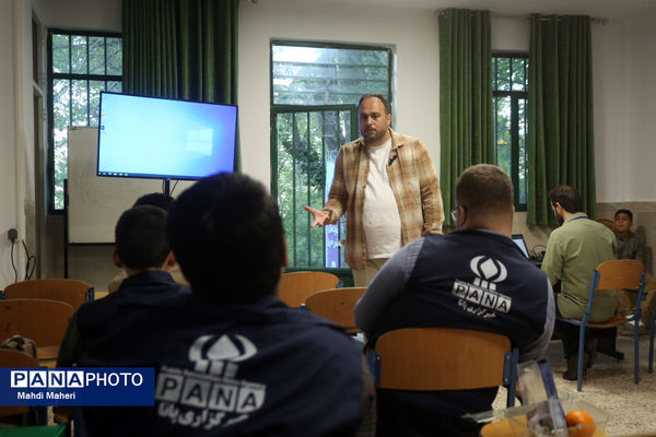 اردوی ملی خبرنگار مسئله‌محور پانا