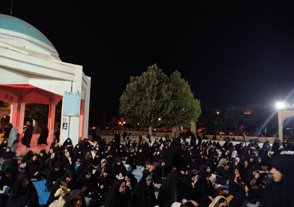 مراسم عزاداری سیدالشهدا در کنار مزار شهدای گمنام نیشابور