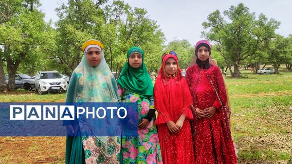جشن باشکوه بزرگداشت مقام معلم در شهرستان مارگون