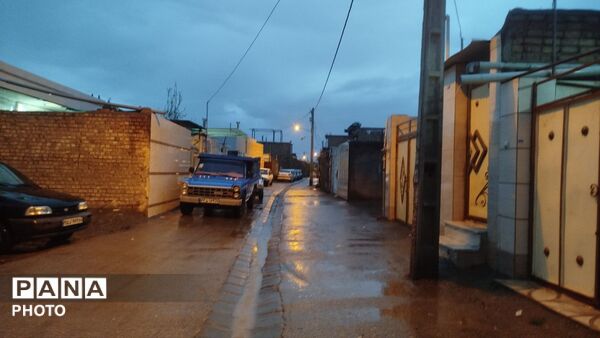 بارش باران بهاری در شهرستان نیشابور  