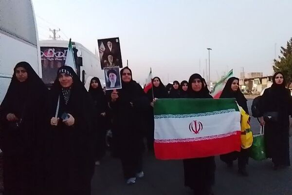 پذیرایی و مهمان نوازی مردم چهاردانگه از زائران و محبان رهبر شهید