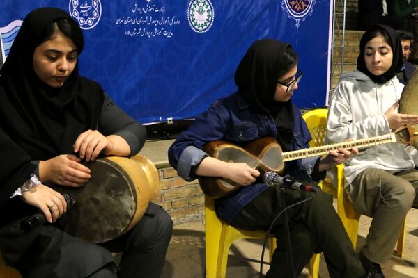 همایش یاوران انقلاب شهرستان ملارد