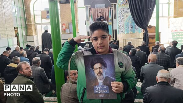 با تو قد می کشیم...