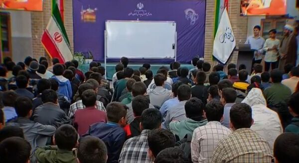 صبحگاه مدرسه نسل آفتاب با رویکردی کاملاً متفاوت و نوآورانه