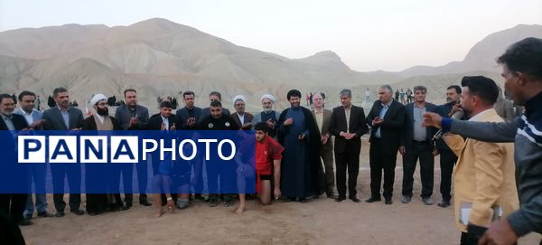 مسابقات بومی محلی  در گود کشتی شهر بار نیشابور