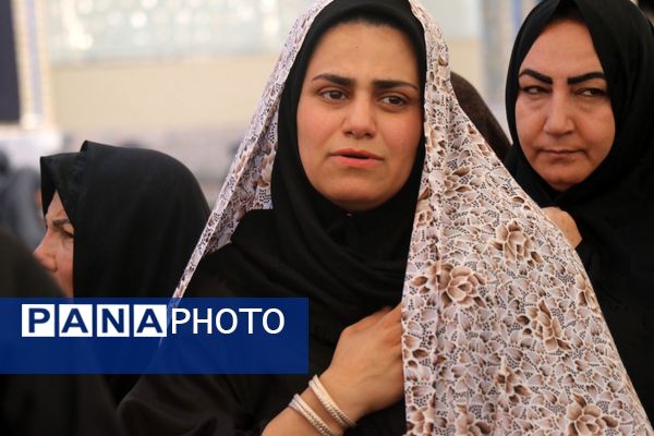 حرم مطهر رضوی غرق در ماتم اباعبدالله الحسین(ع)