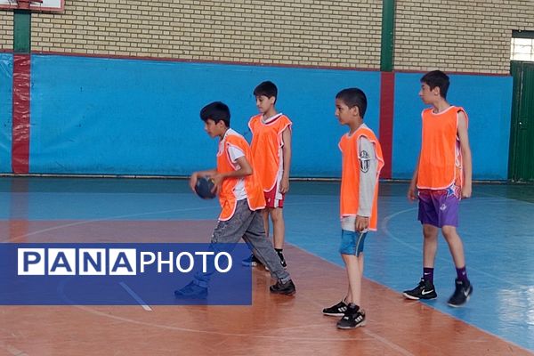 برگزاری مسابقات هفت سنگ ویژه دانش‌آموزان مقطع ابتدایی مدارس کهریزک