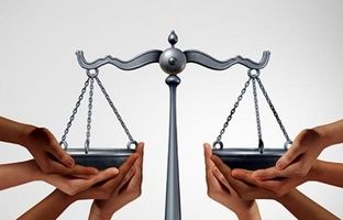 نقض‌فاحش قواعد حقوق بین‌الملل بشر دوستانه به ویژه کنوانسیون‌های چهارگانه ژنو، جنایت جنگی است 