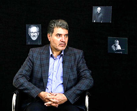 مسعود اطیابی: منتقد باید قلم متعهد و کلام نافذ داشته باشد