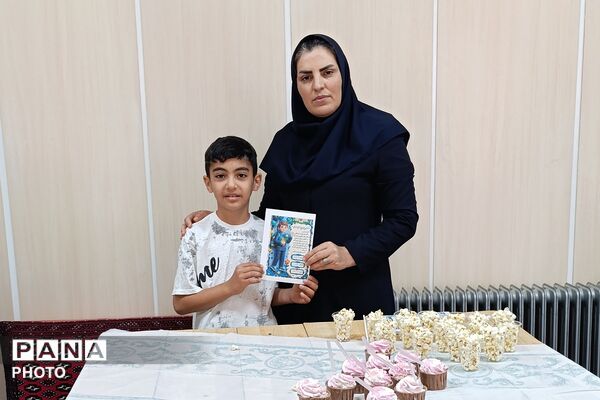 برگزاری جشن الفبای دانش‌آموزان دبستان پسرانه شیخ صدوق در مسجد جامع صباشهر