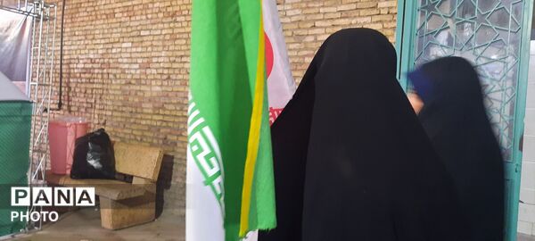 نماز باشکوه فطر در شهرکرد 