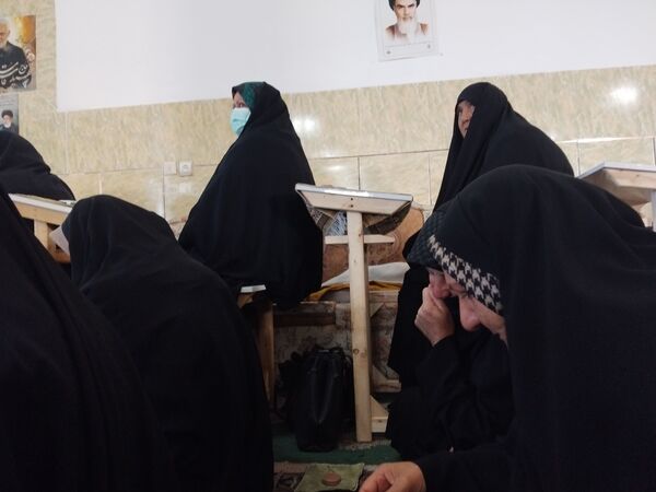 اقامه‌ نماز‌ عیدفطر در شهر وردنجان