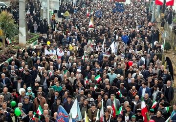 مردم قرچک، در راهپیمایی ۲۲ بهمن 