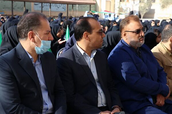 مراسم زنگ پدافند غیرعامل در مدرسه ام هانی ناحیه 2 یزد 