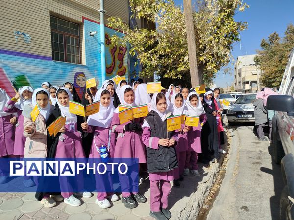 ثبت حضور پرشور مردم شهرستان بن در راهپیمایی ۱۳ آبان در قاب پانا