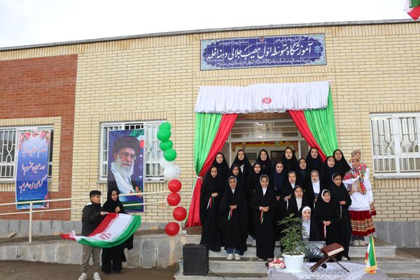 افتتاح دبیرستان متوسطه اوّل ۴ کلاسه «مصیب جلالی» در روستای دهنه اخلمد چناران