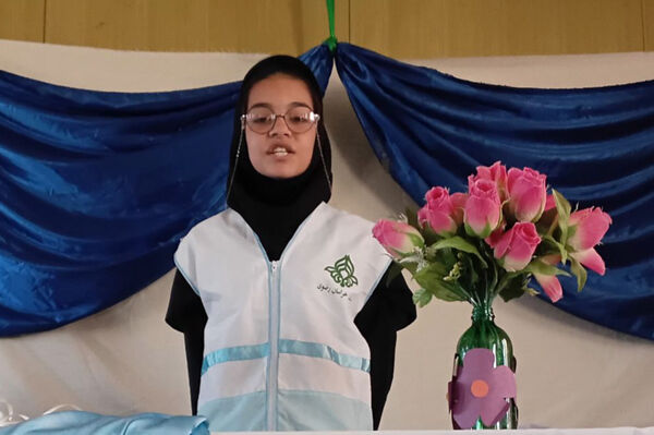 افتتاحیه سفیران سلامت در دبیرستان آمنه‌_کوثر شهرستان فیروزه