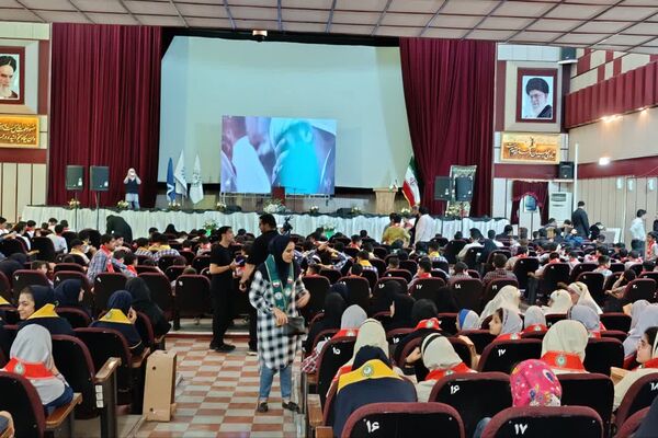همایش دانش‌آموزان پیشرو گام دوم انقلاب اسلامی فارس