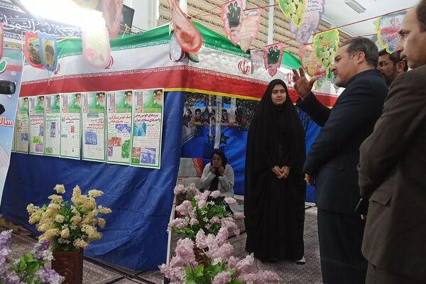 جشن انقلاب در ناحیه دو شهرری با حضور معاون پرورشی و فرهنگی شهرستانهای استان تهران 