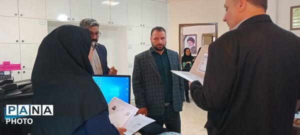 بازدید از حوزه‌های امتحانات نهایی و روند ثبت نام دانش آموزان در شهرستان مرزی کلات 
