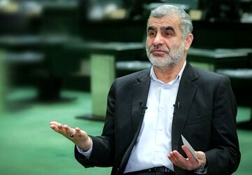 نیکزاد: دولت نامه استرداد لایحه فضای مجازی را به مجلس ارسال کرده است