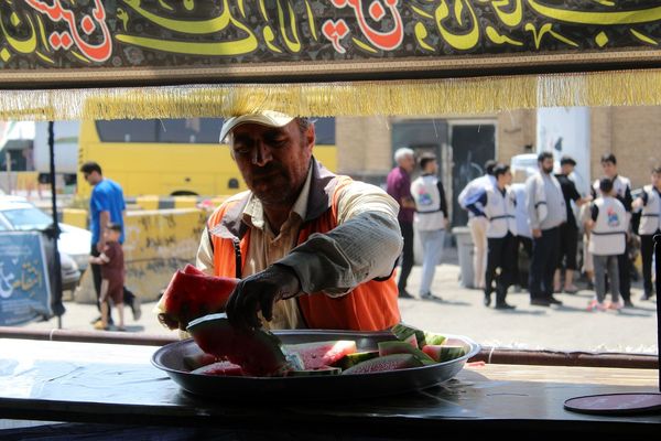 دانش‌آموزان پیشتاز رباط کریم، خادمان کوچک اربعین حسینی