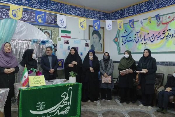  مراسم ولادت دخت نبوت بانوی دو عالم همسر ولایت توسط دانش‌آموزان انجمن اسلامی فیروزکوه