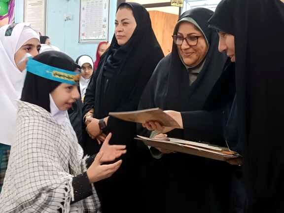 آغاز فصل شکوفه ها در بندرعباس 