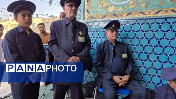 مراسم غبارروبی ضریح مطهر حضرت سلطانعلی(ع) همزمان با میلاد پیامبر(ص) و امام صادق(ع) در مشهد اردهال