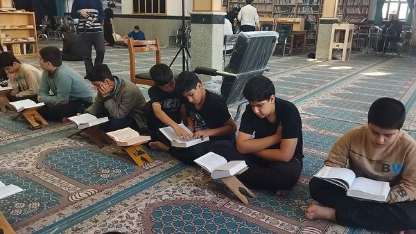 اعتکاف زمانی برای خلوت با خدا 