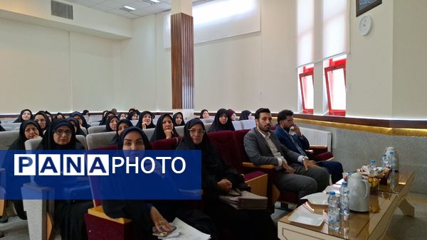 اجلاس تخصصی مدیران مدارس ابتدایی ناحیه ۶ مشهد