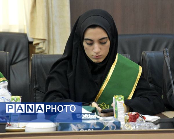 تقدیر از شهرداران مدارس آموزش و پرورش منطقه ۱۴ 