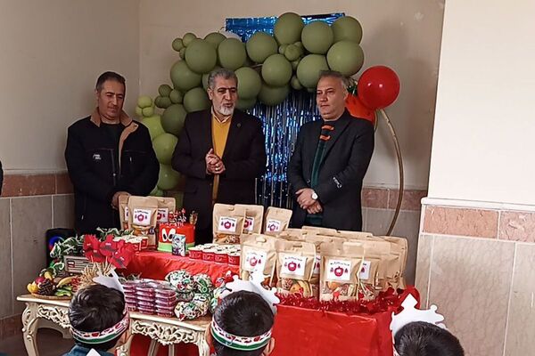 شکوه شب یلدا در مدرسه پیامبر اعظم (ص) فیروزکوه