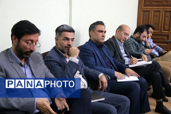 نشست خبری مدیر‌کل آموزش و پرورش سمنان با اصحاب رسانه و مطبوعات