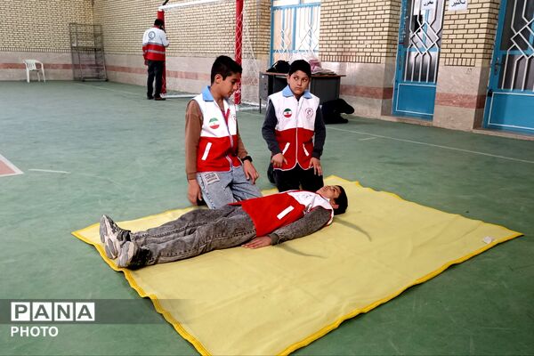 نمایش آمادگی و مهارت دانش‌آموزان در مسابقات دادرس