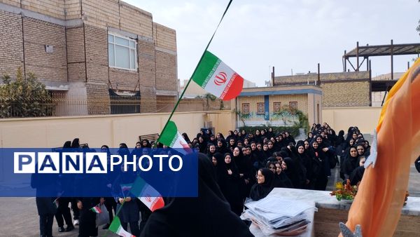 آغاز سال تحصیلی جدید و نواختن زنگ مهر در شهرستان خلیل‌آباد