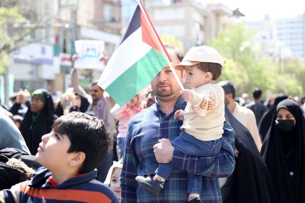 مشهد، حماسه‌ای به وسعت قدس؛ طنین فریاد مقاومت در خیابان‌ها