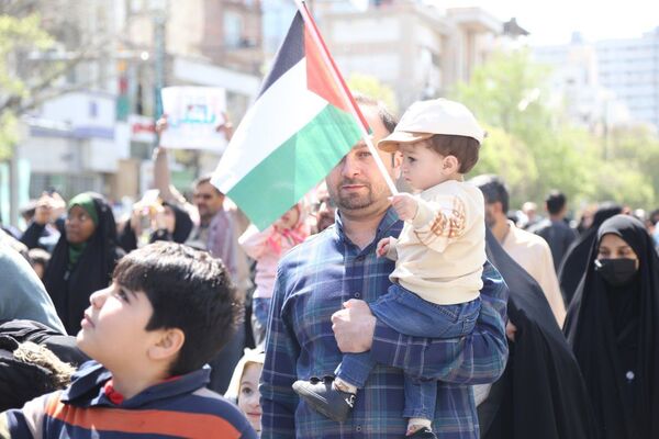 مشهد، حماسه‌ای به وسعت قدس؛ طنین فریاد مقاومت در خیابان‌ها