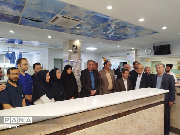 حضور مسئولان محلی در بیمارستان حضرت ابوالفضل(ع) کاشمر به مناسبت روز پرستار 