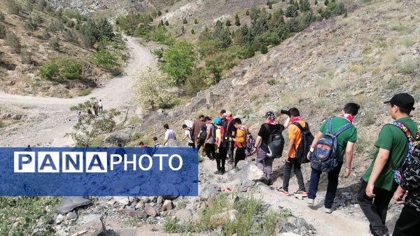 اردوی کوهپیمایی دانش آموزان پیشتاز ناحیه ۷ مشهد