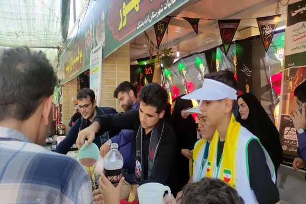 بازدید معاون اردویی گردشگری سازمان دانش‌آموزی از مواکب خوزستان