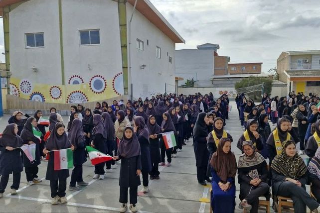 افتتاحیه مسابقات ورزشی بین مدرسه‌ای «جام اقتدار ایران»