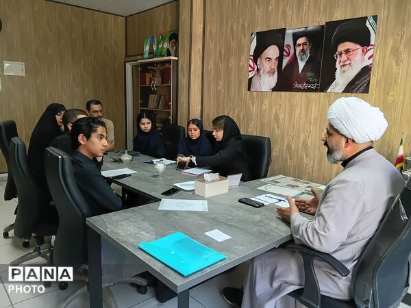 نشست شورای دانش‌آموزی  استان البرز